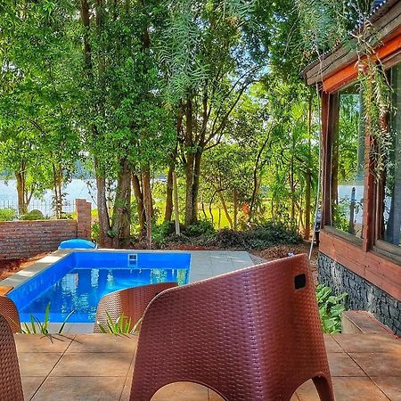 Villa La Casa Del Lago Urugua-I Puerto Iguazú Exterior foto